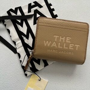 Marc Jacobs Camel Leather Wallet